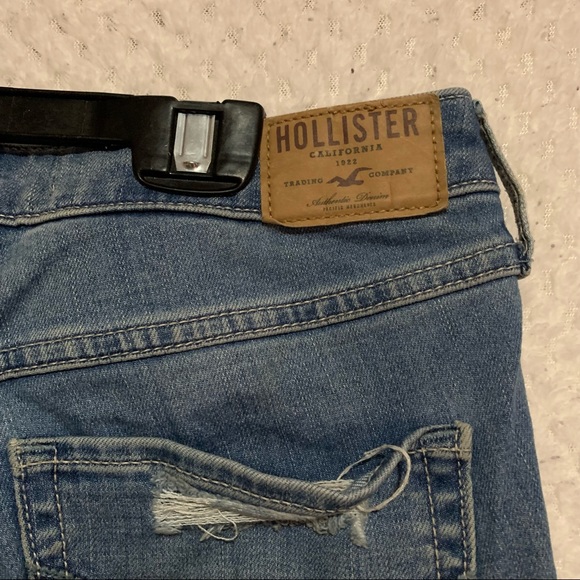 Hollister Distressed Embroidered Skinny Jeans size 26 - Picture 6 of 7